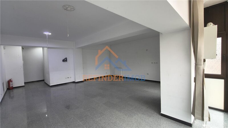 13 Septembrie Apartament 3 camere bloc 2010
